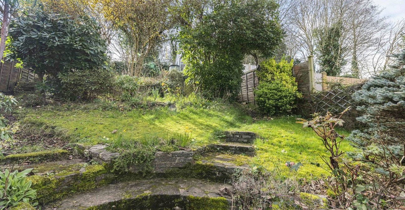 4 bedroom house for sale in Welling | Robinson Jackson