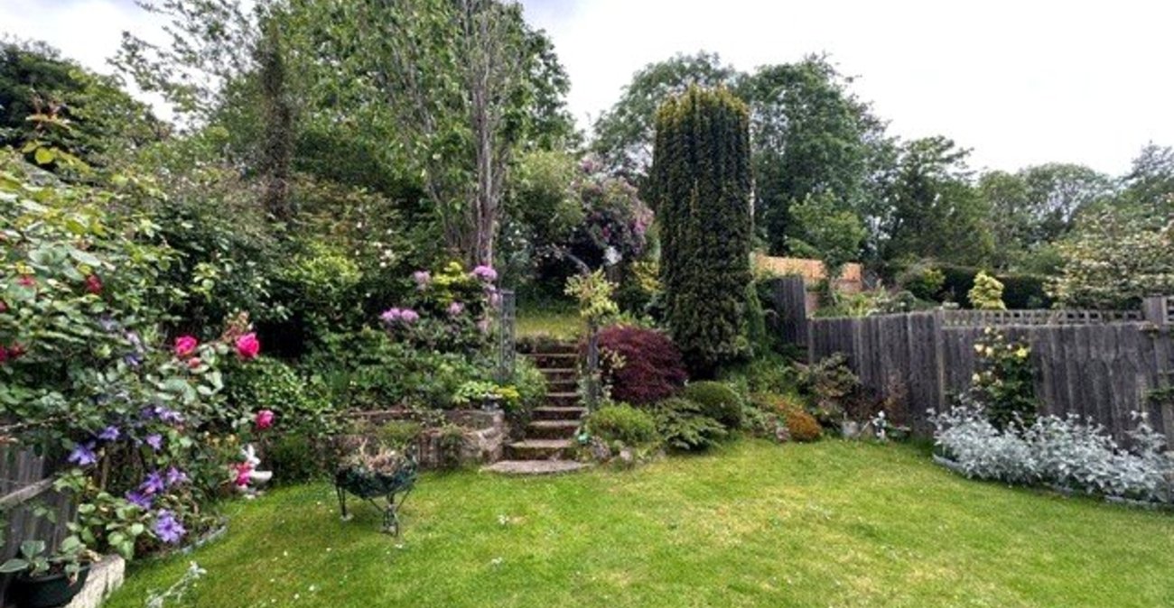 4 bedroom house for sale in Welling | Robinson Jackson