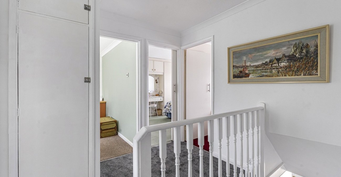 4 bedroom house for sale in Welling | Robinson Jackson