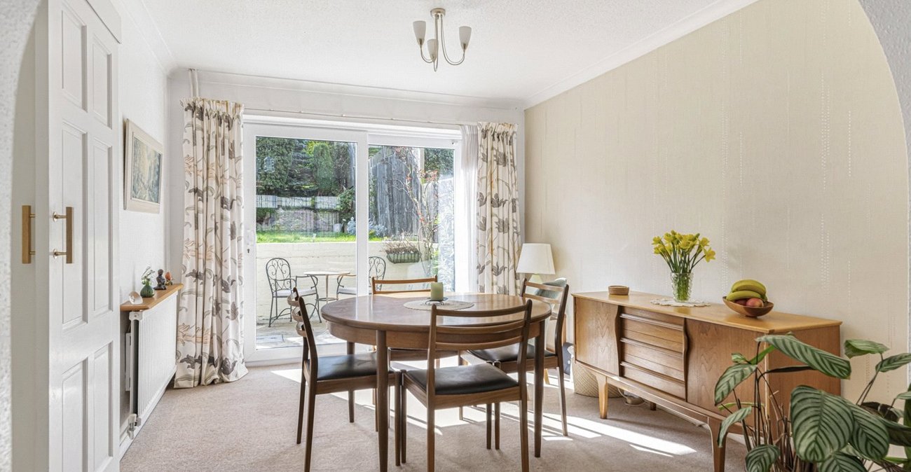 4 bedroom house for sale in Welling | Robinson Jackson