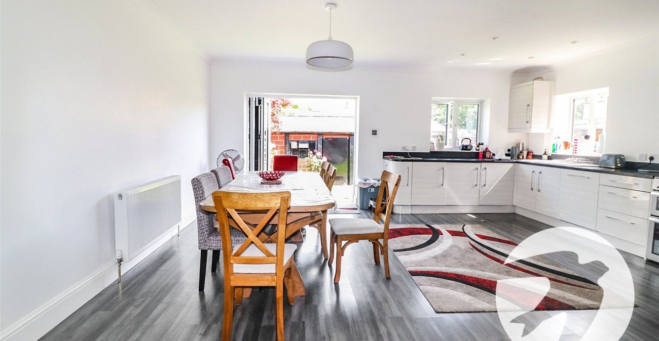 3 bedroom house for sale in Erith | Robinson Jackson