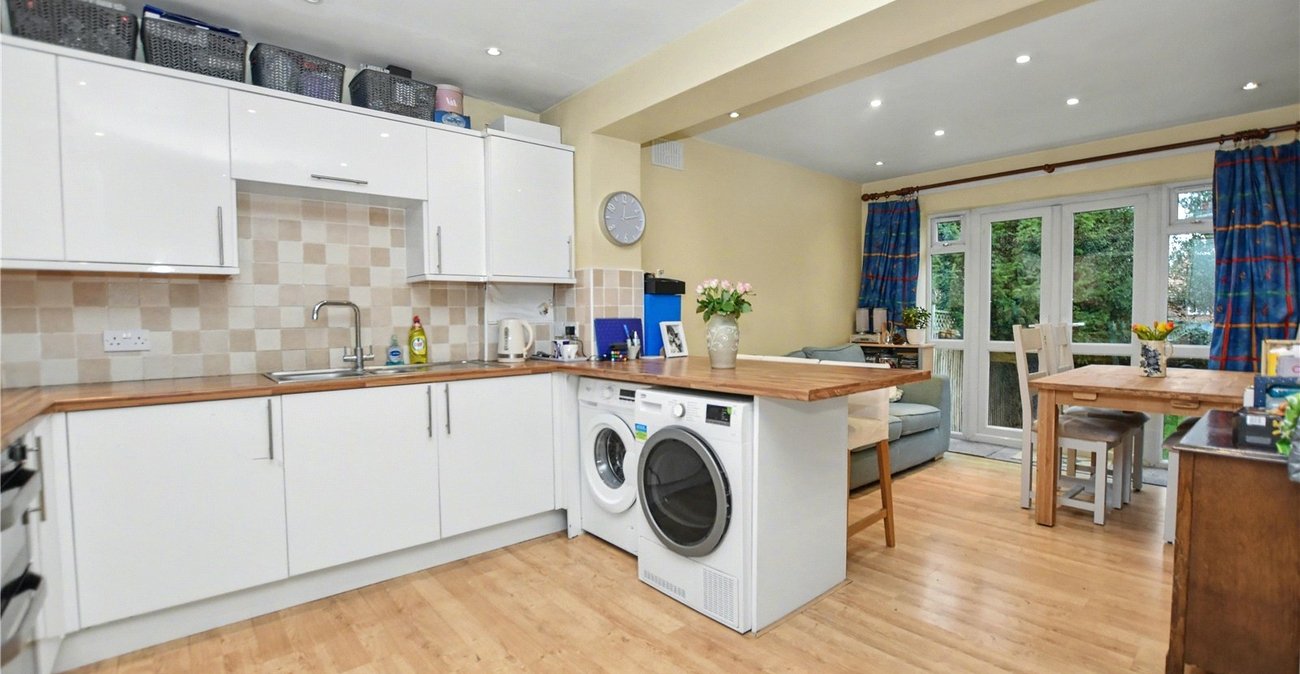 3 bedroom property for sale in Bexleyheath | Robinson Jackson
