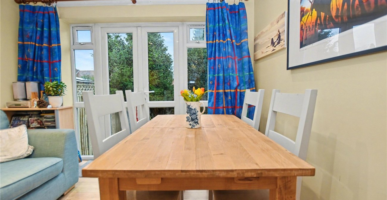 3 bedroom property for sale in Bexleyheath | Robinson Jackson