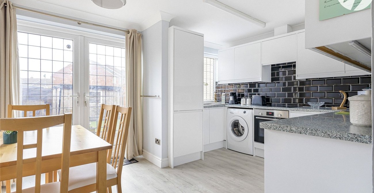 2 bedroom house for sale in Rochester | Robinson Michael & Jackson