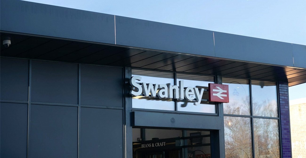 4 bedroom house for sale in Swanley | Robinson Jackson