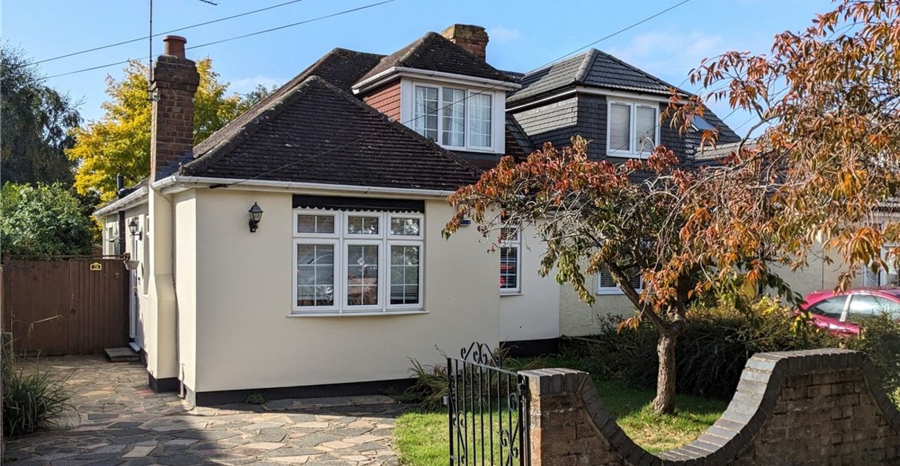 3 bedroom house for sale in Orpington | Robinson Jackson