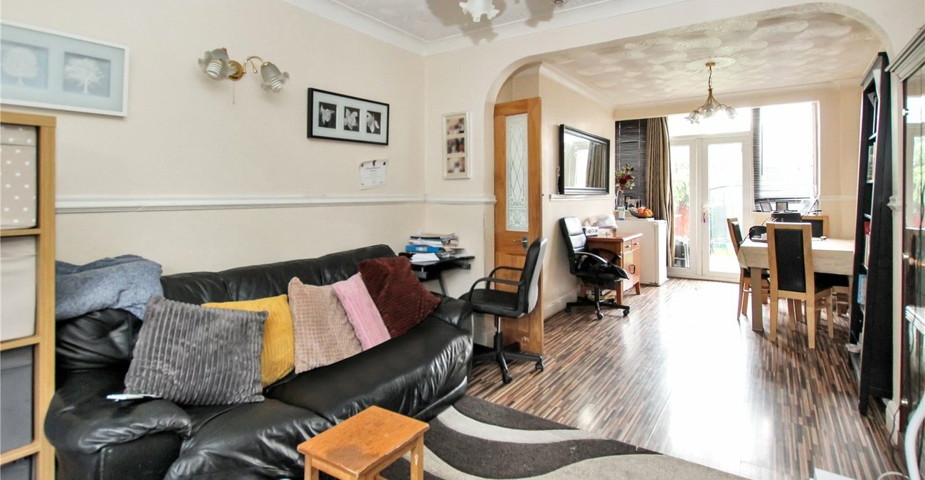 3 bedroom house for sale in Plumstead | Robinson Jackson