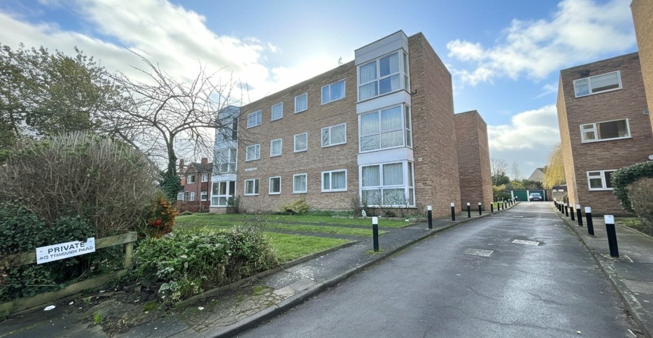 2 bedroom property for sale in Sidcup | Robinson Jackson