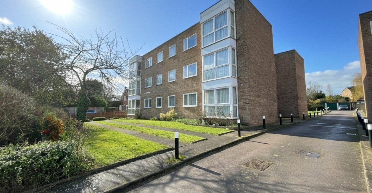 2 bedroom property for sale in Sidcup | Robinson Jackson