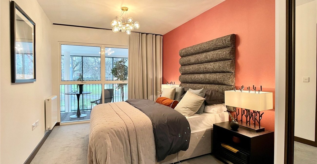 2 bedroom property for sale in Central Road | Robinson Jackson