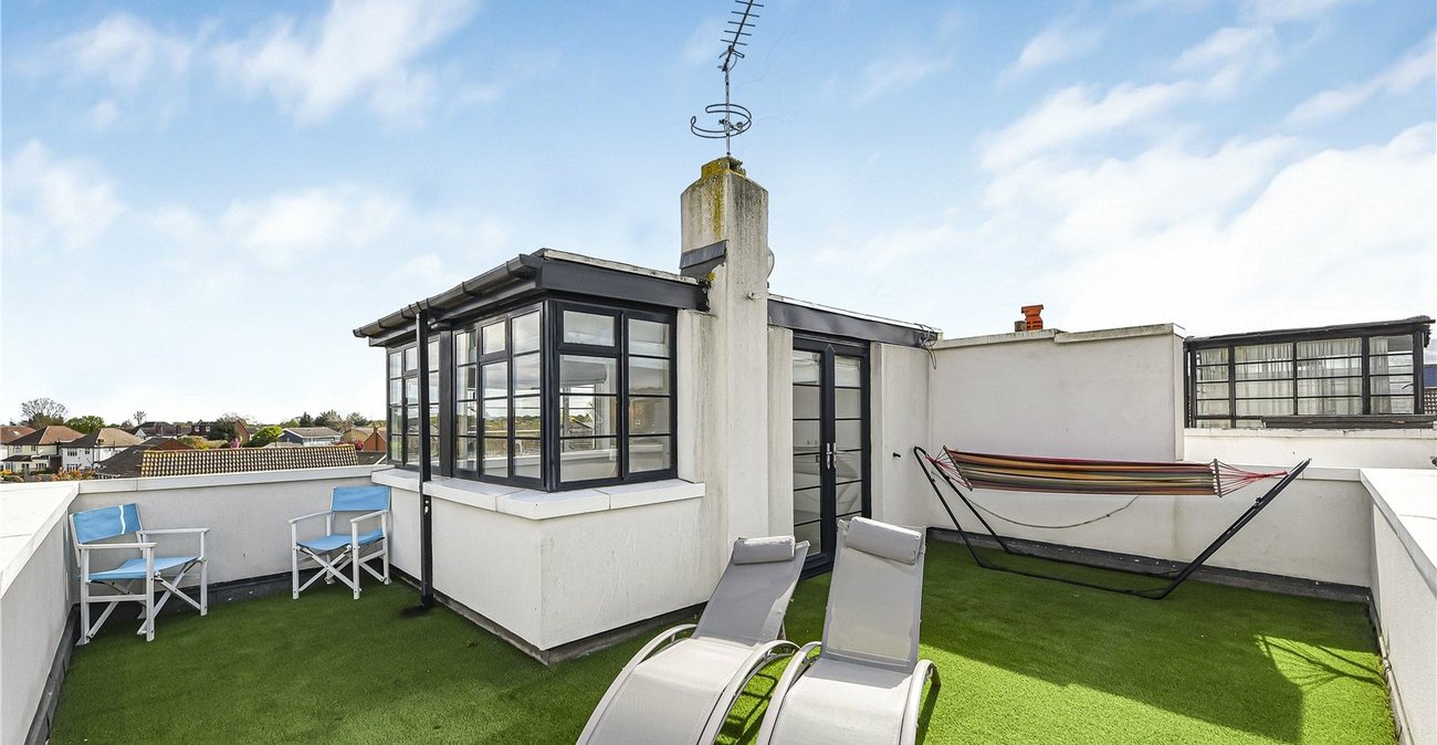 4 bedroom house for sale in Bexley | Robinson Jackson