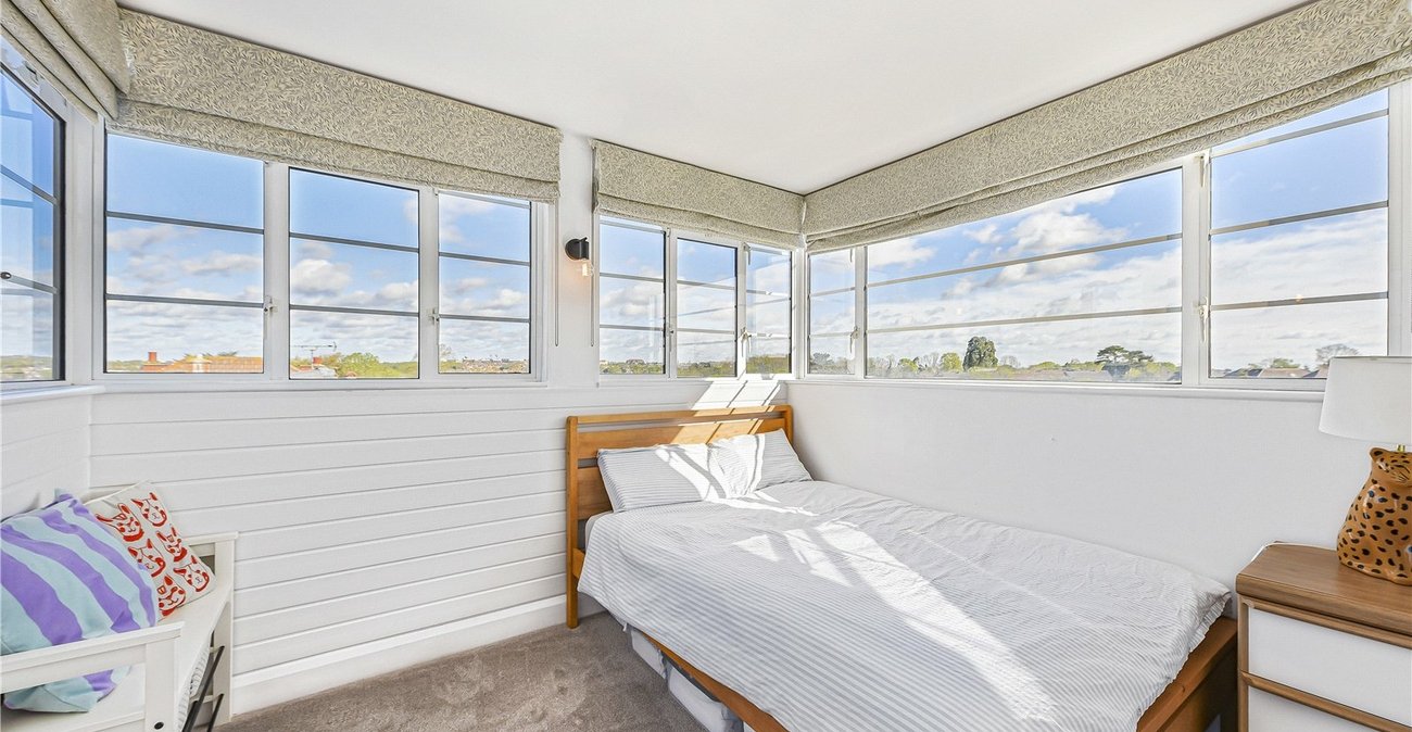 4 bedroom house for sale in Bexley | Robinson Jackson