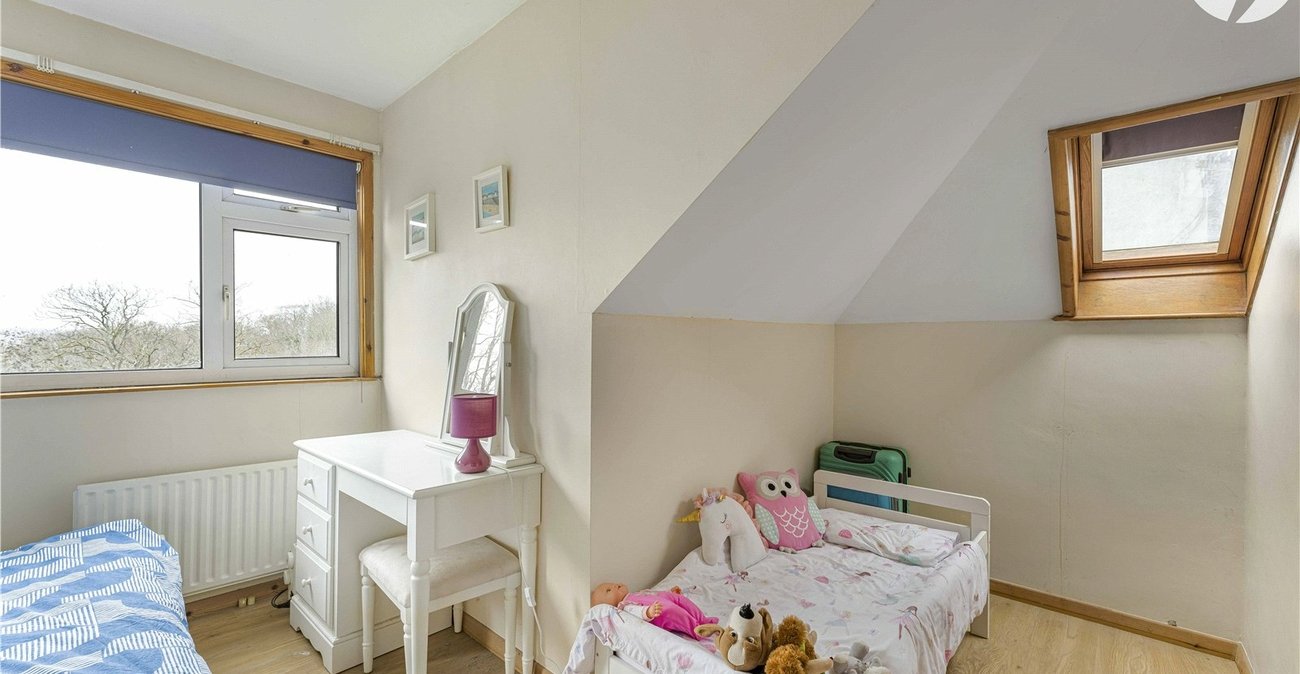 3 bedroom bungalow for sale in Bexley | Robinson Jackson