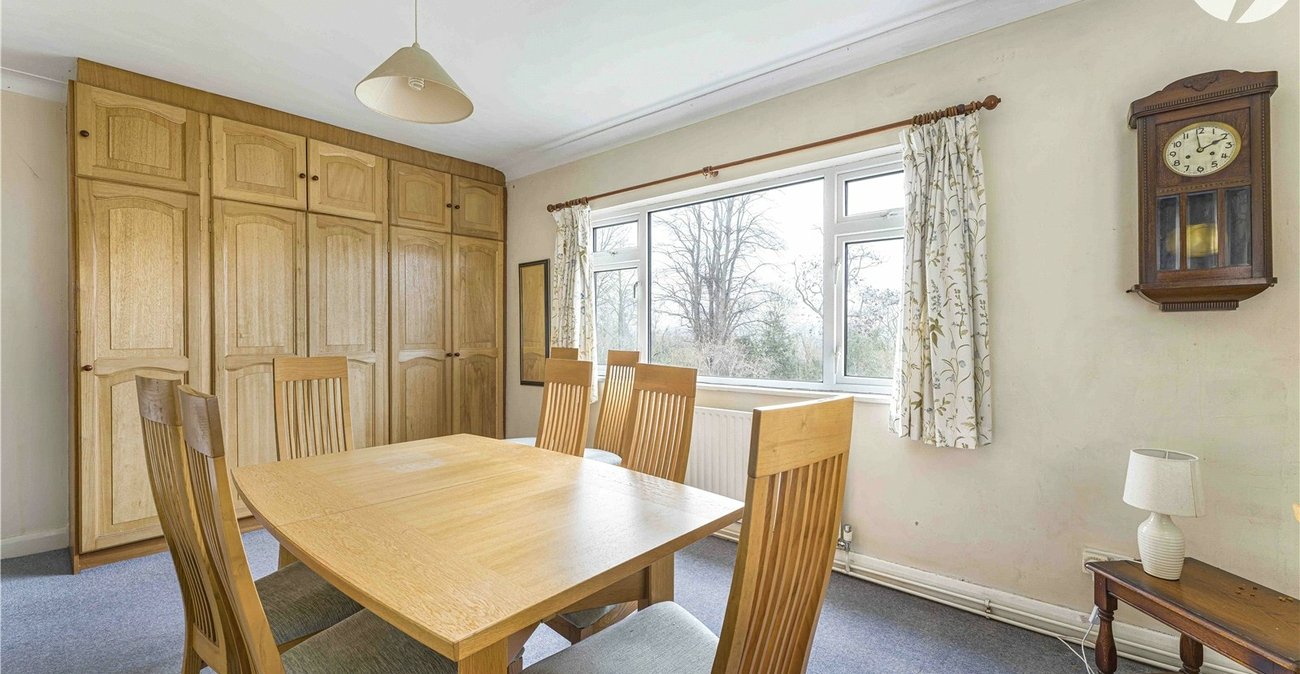 3 bedroom bungalow for sale in Bexley | Robinson Jackson