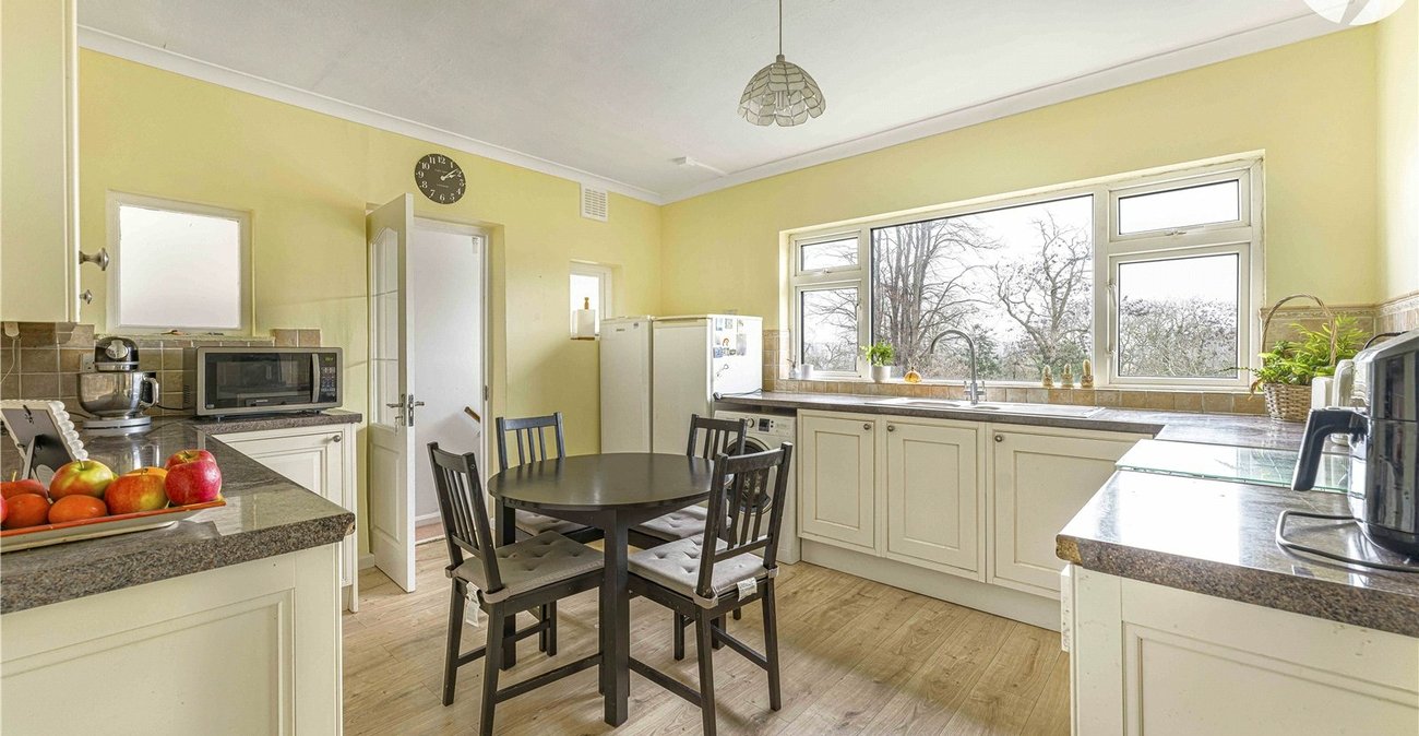 3 bedroom bungalow for sale in Bexley | Robinson Jackson