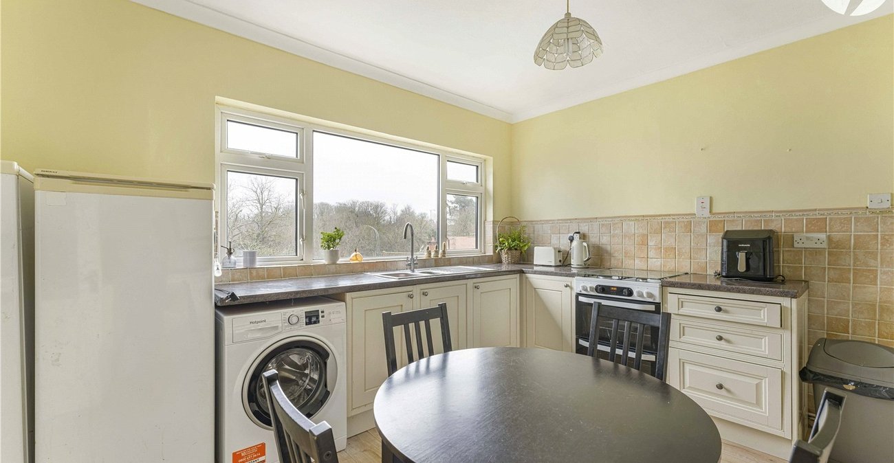 3 bedroom bungalow for sale in Bexley | Robinson Jackson