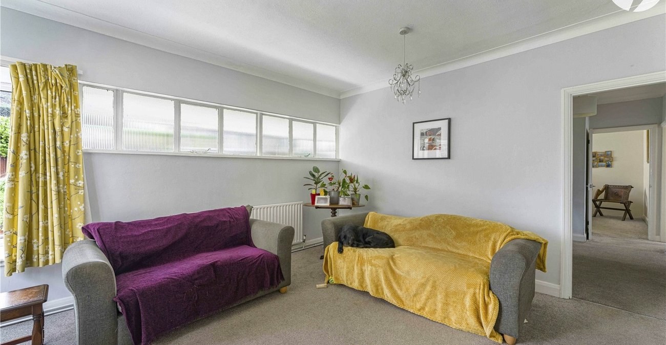 3 bedroom bungalow for sale in Bexley | Robinson Jackson