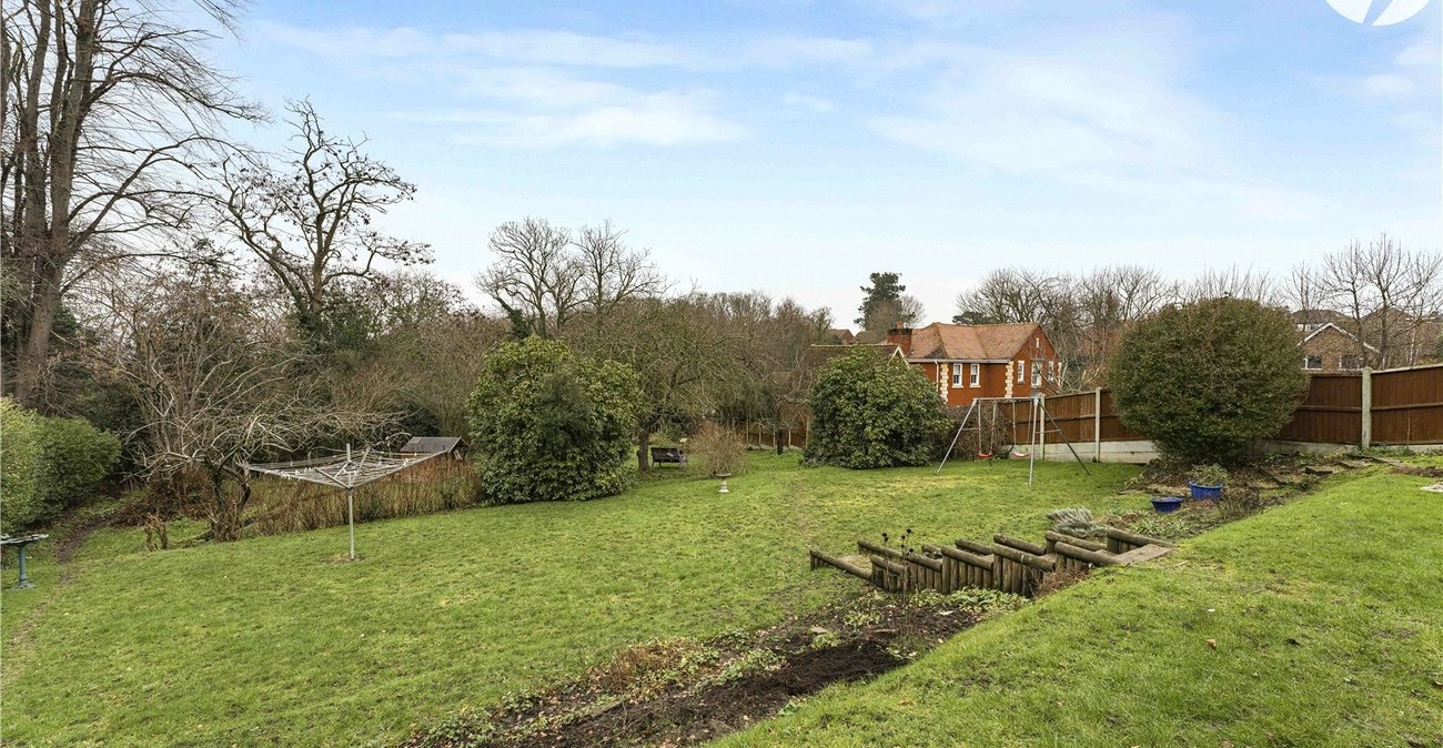 3 bedroom bungalow for sale in Bexley | Robinson Jackson