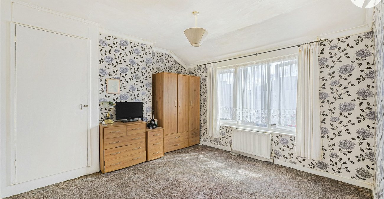 3 bedroom house for sale in Dartford | Robinson Jackson