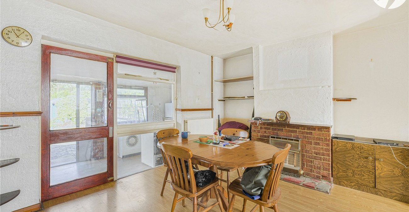 3 bedroom house for sale in Dartford | Robinson Jackson