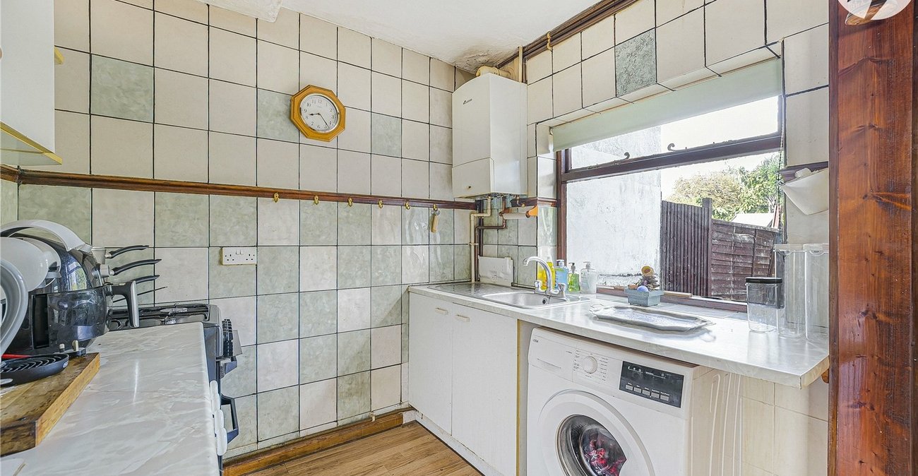 3 bedroom house for sale in Dartford | Robinson Jackson