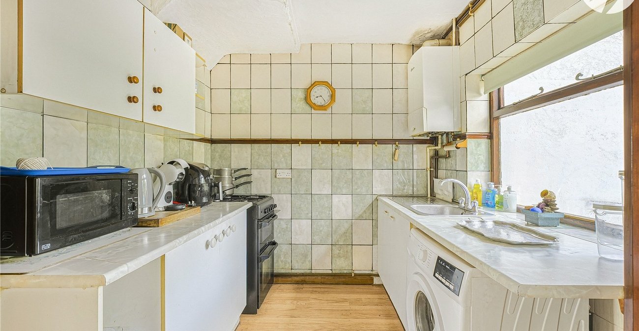 3 bedroom house for sale in Dartford | Robinson Jackson