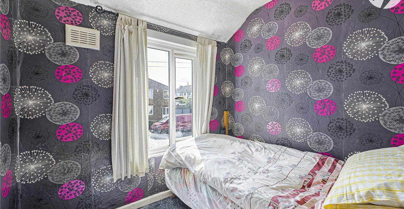 3 bedroom house for sale in Dartford | Robinson Jackson