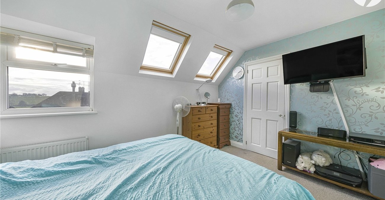 2 bedroom house for sale in Darenth | Robinson Jackson