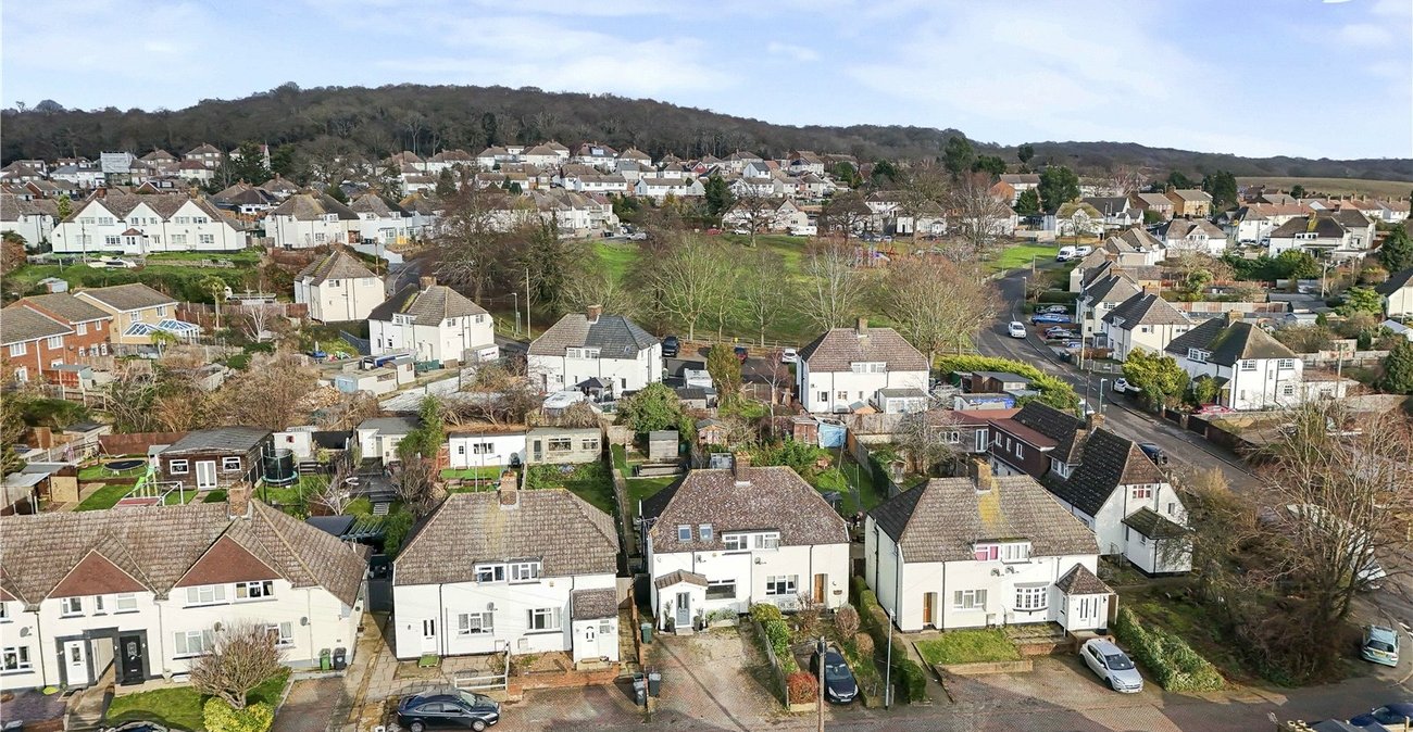 2 bedroom house for sale in Darenth | Robinson Jackson