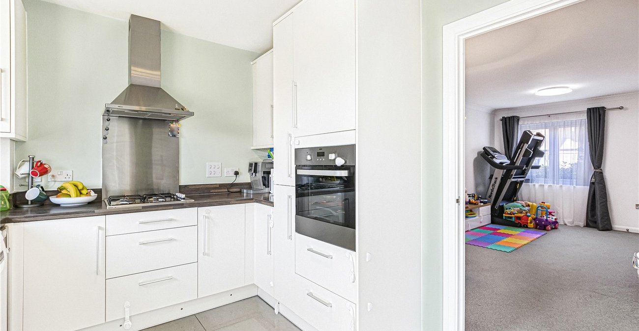 2 bedroom house for sale in Welling | Robinson Jackson