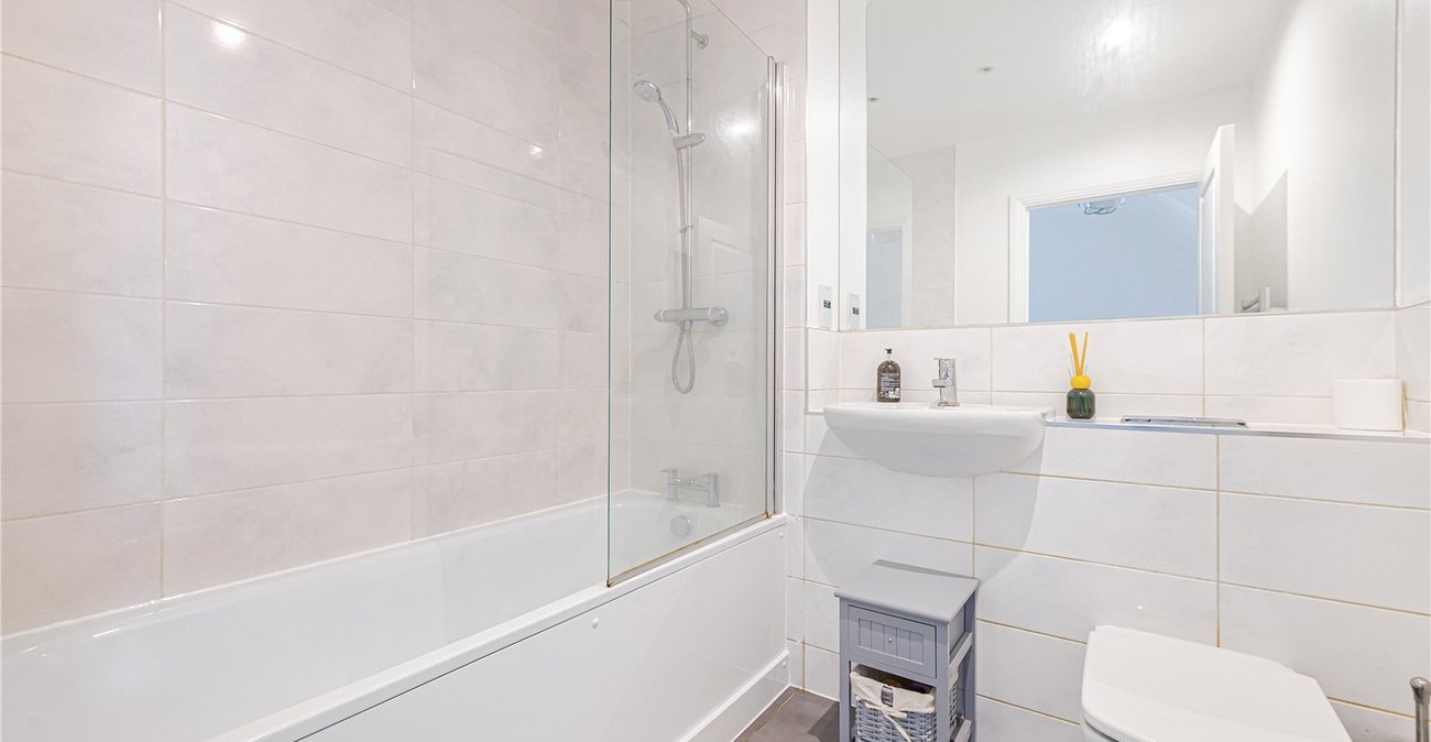 3 bedroom house for sale in Welling | Robinson Jackson