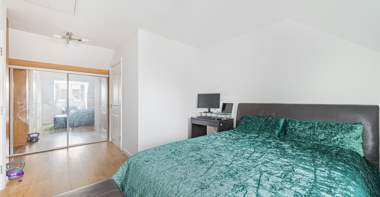 3 bedroom house for sale in Welling | Robinson Jackson