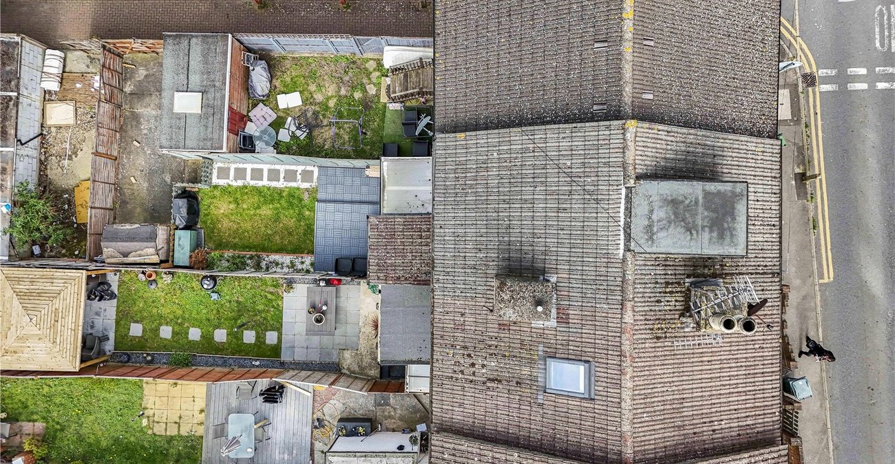 3 bedroom house for sale in Dartford | Robinson Jackson