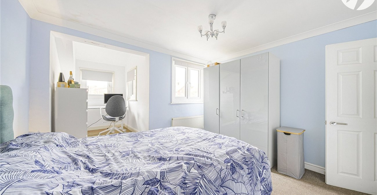 3 bedroom house for sale in Dartford | Robinson Jackson