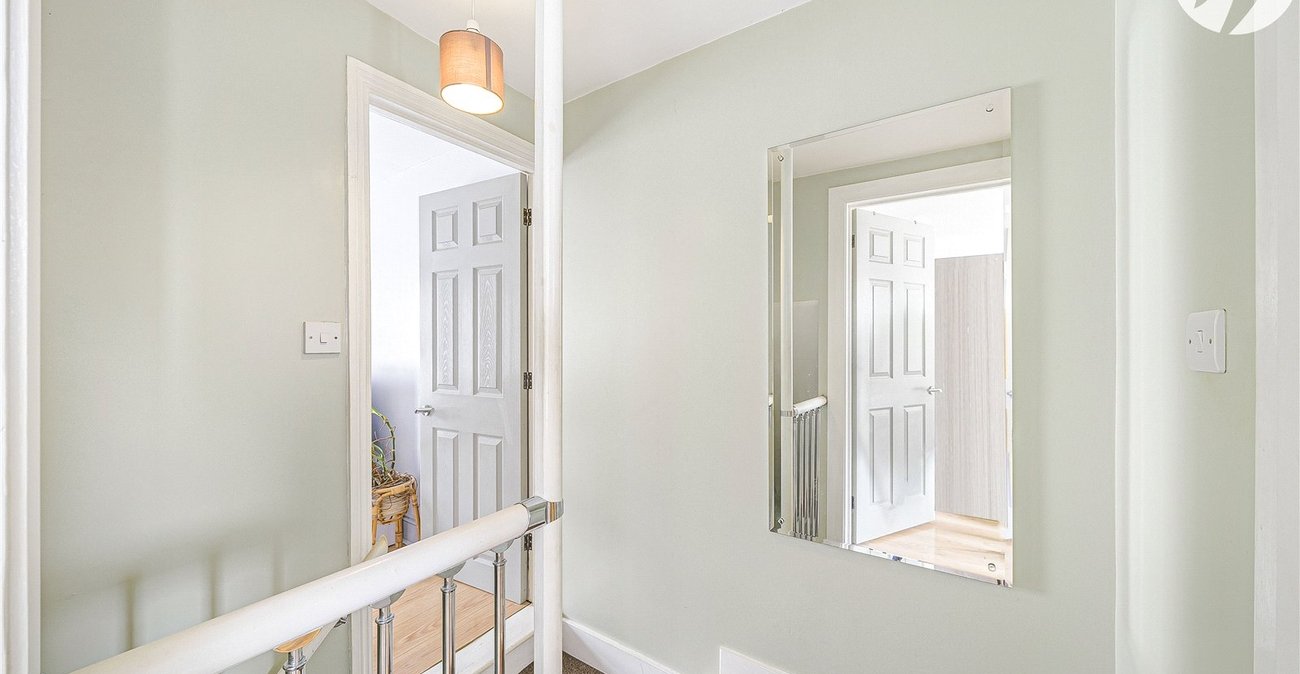 3 bedroom house for sale in Dartford | Robinson Jackson