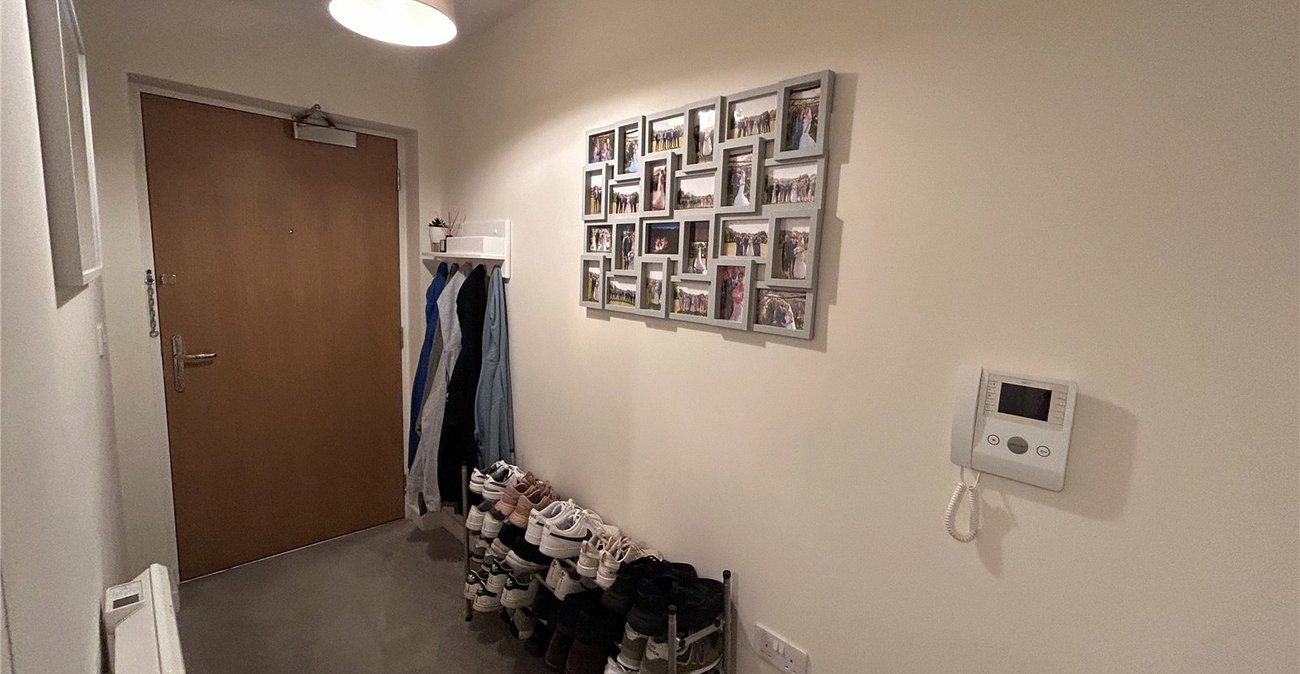 1 bedroom property for sale in Northfleet | Robinson Michael & Jackson