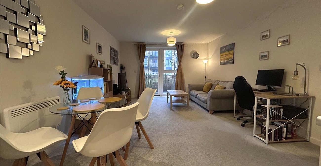 1 bedroom property for sale in Northfleet | Robinson Michael & Jackson