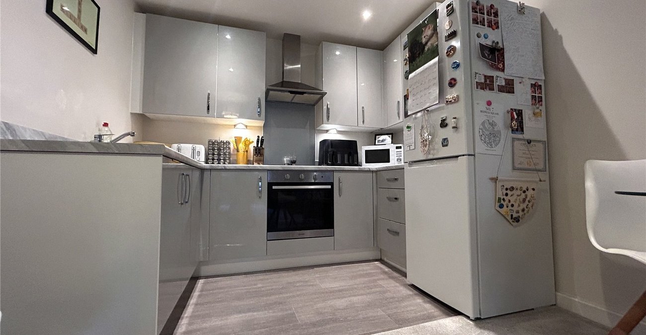1 bedroom property for sale in Northfleet | Robinson Michael & Jackson