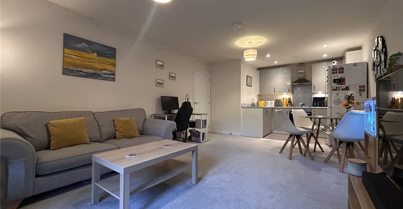 1 bedroom property for sale in Northfleet | Robinson Michael & Jackson