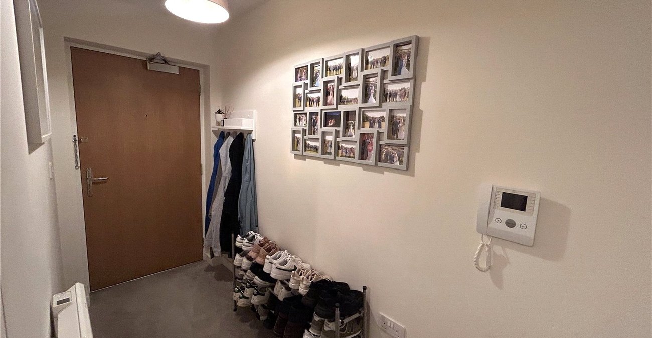 1 bedroom property for sale in Northfleet | Robinson Michael & Jackson