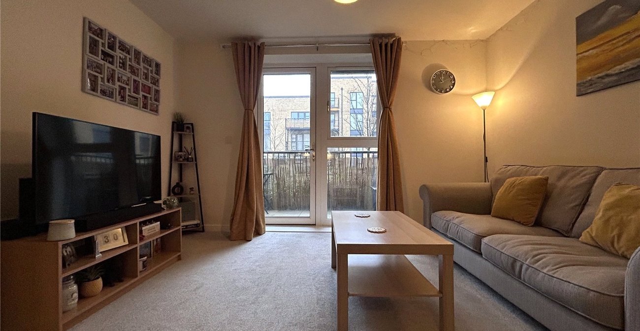 1 bedroom property for sale in Northfleet | Robinson Michael & Jackson