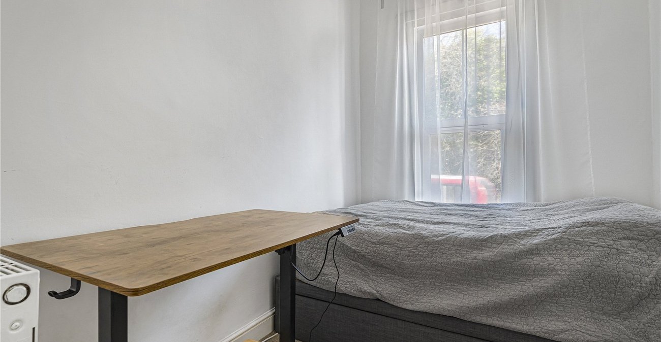 2 bedroom property for sale in Woolwich | Robinson Jackson