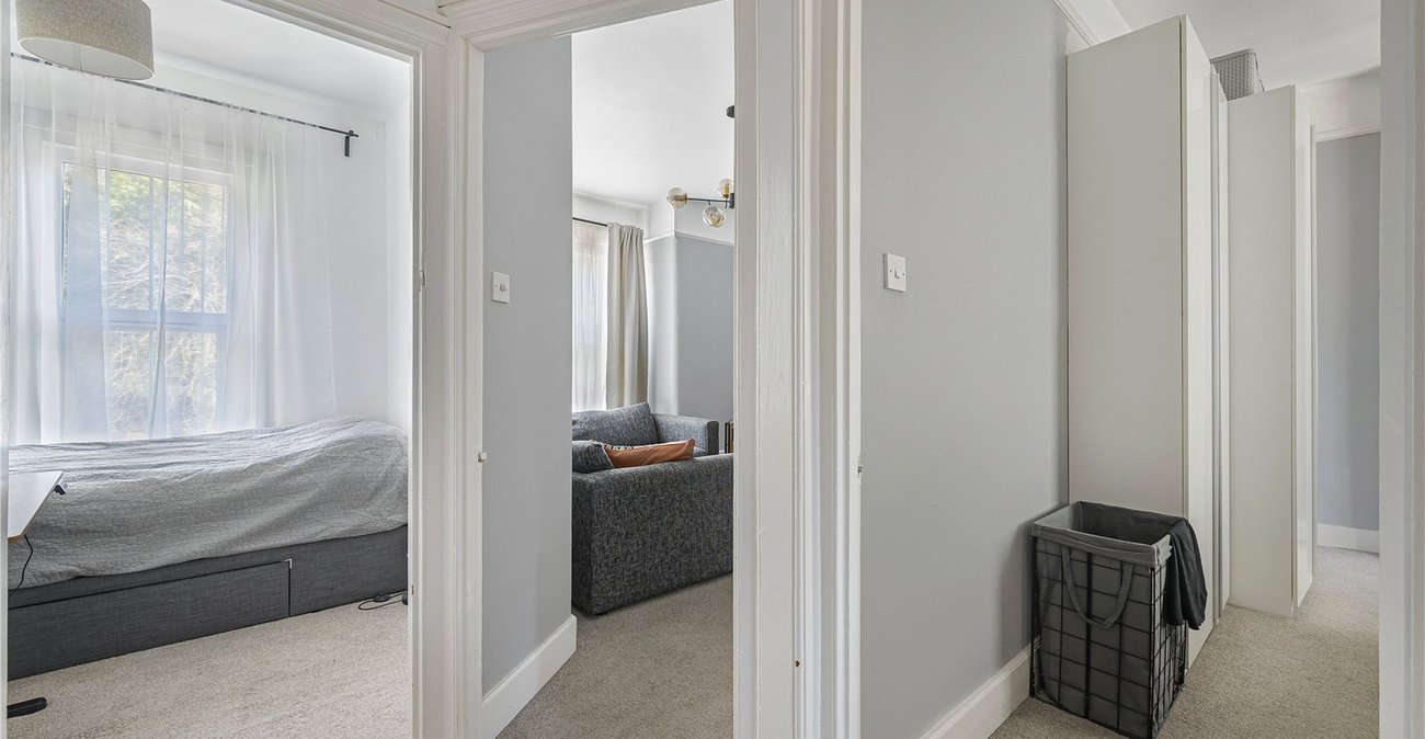 2 bedroom property for sale in Woolwich | Robinson Jackson