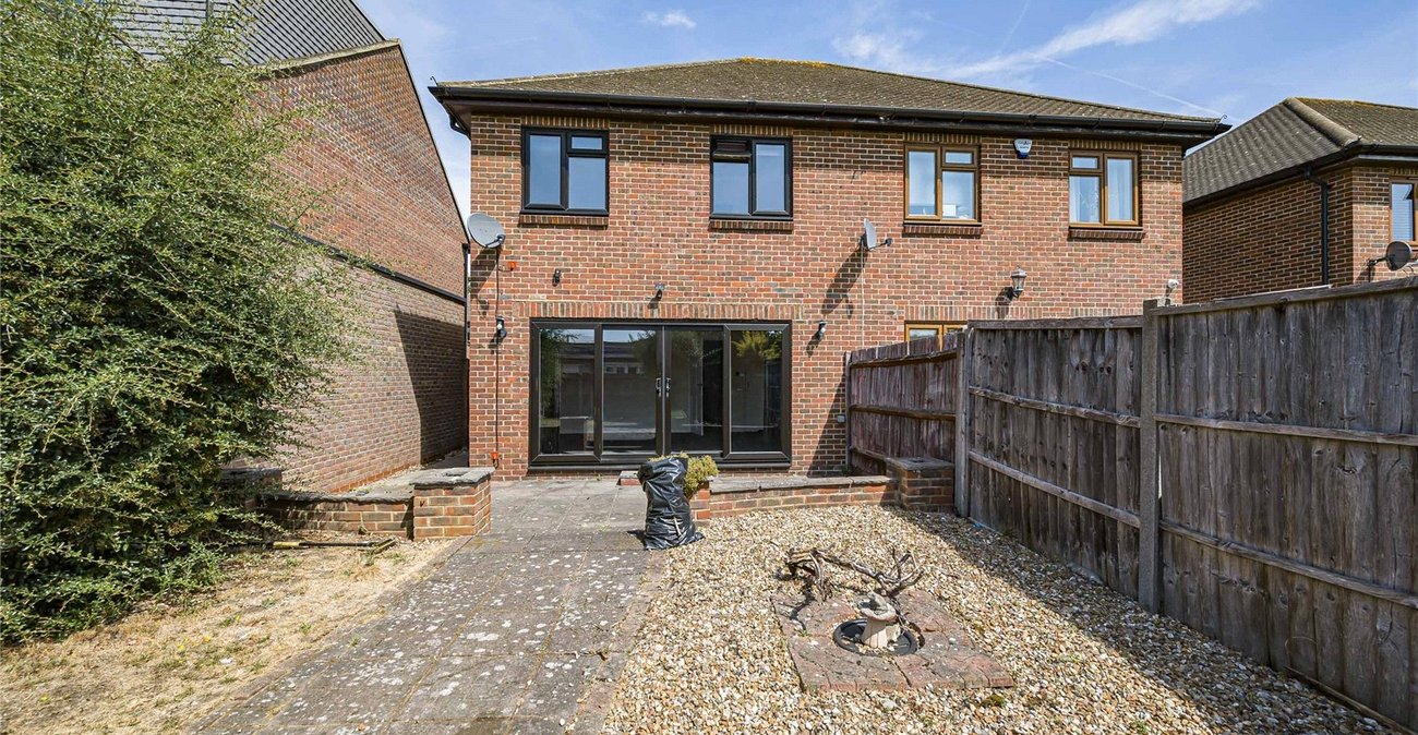 3 bedroom house for sale in Welling | Robinson Jackson