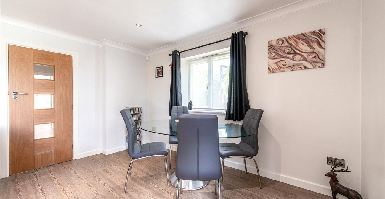 4 bedroom house for sale in Gravesend | Robinson Michael & Jackson