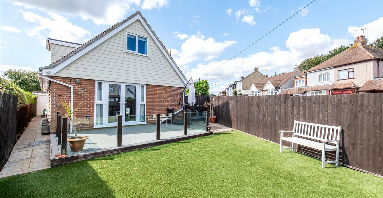 4 bedroom house for sale in Gravesend | Robinson Michael & Jackson