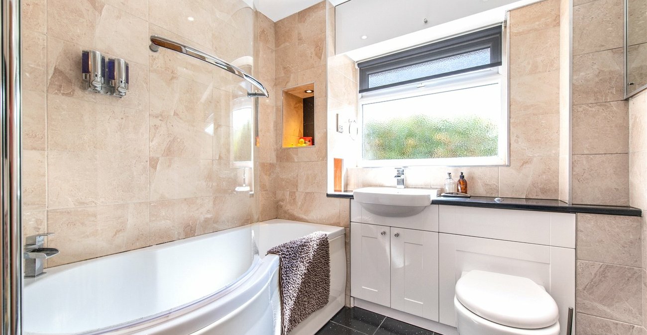 4 bedroom house for sale in Gravesend | Robinson Michael & Jackson