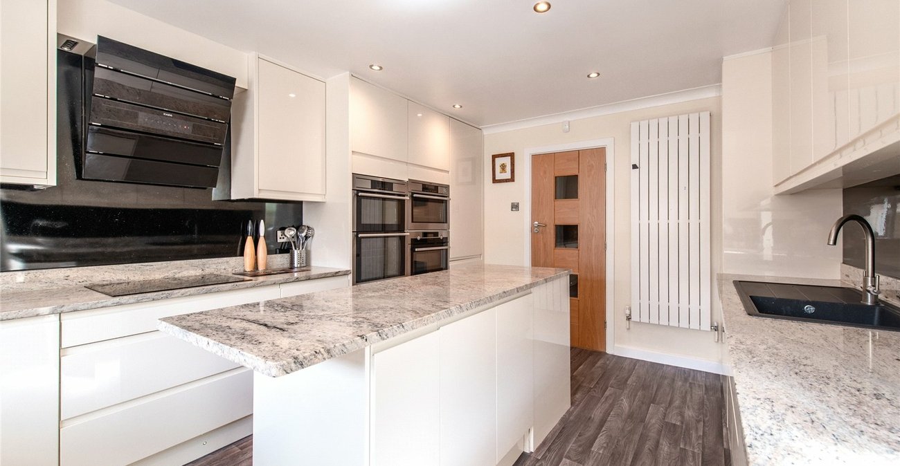 4 bedroom house for sale in Gravesend | Robinson Michael & Jackson