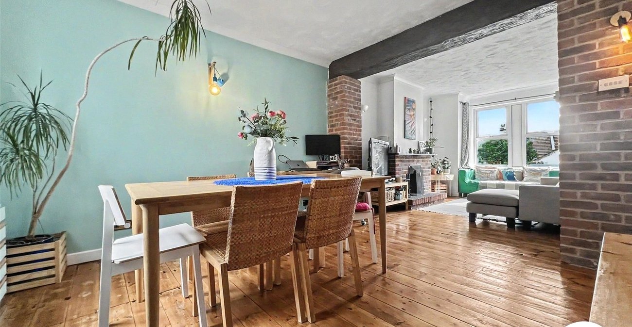 2 bedroom house for sale in Chatham | Robinson Michael & Jackson