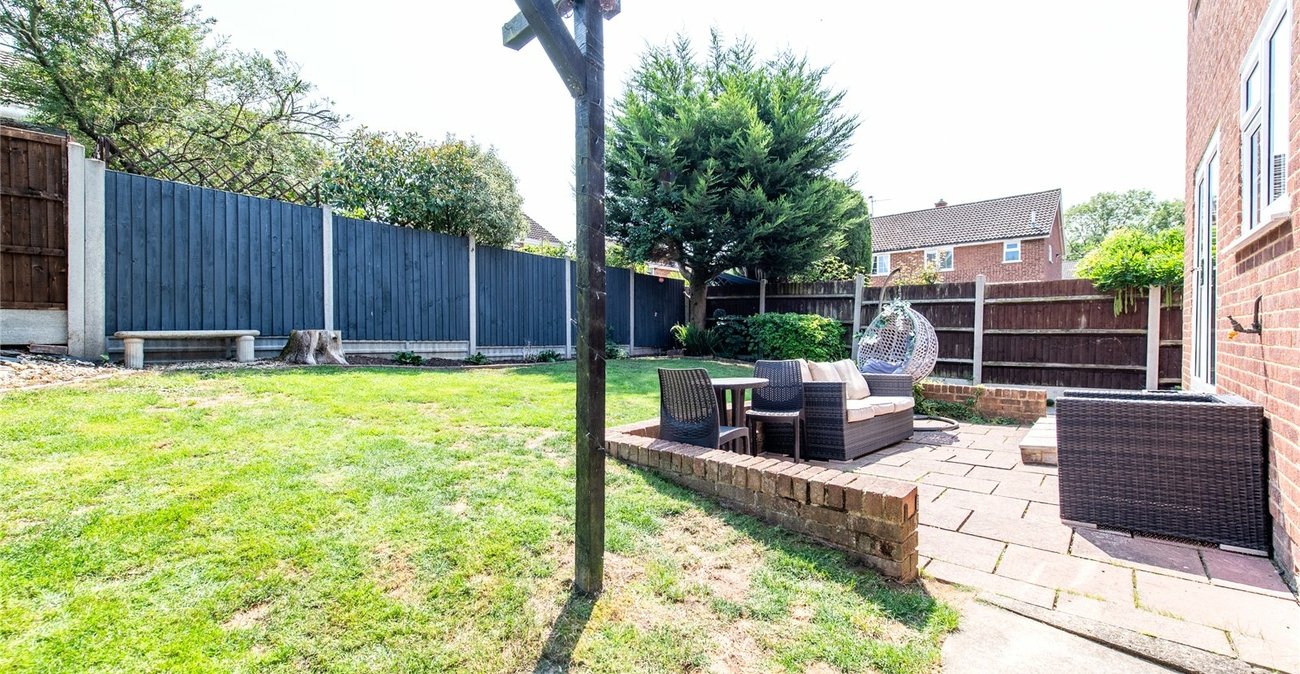 3 bedroom house for sale in Cliffe Woods | Robinson Michael & Jackson